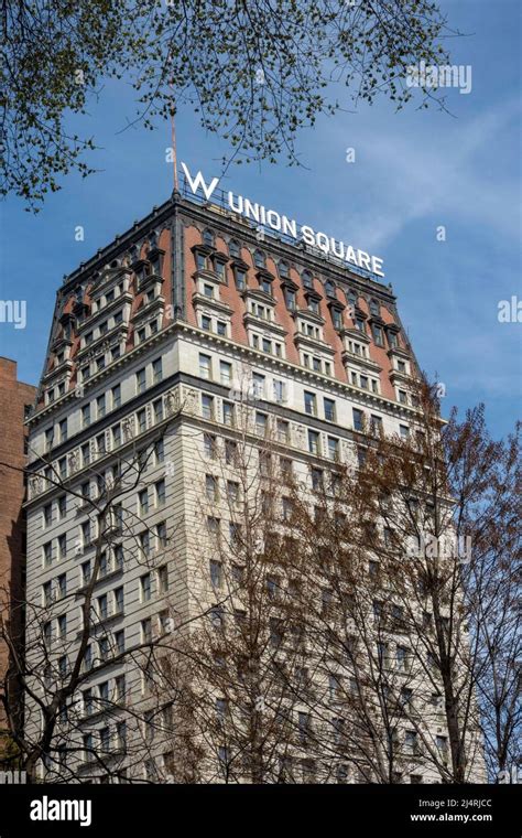 Hotel W Union Square in New York City, USA Stock Photo - Alamy