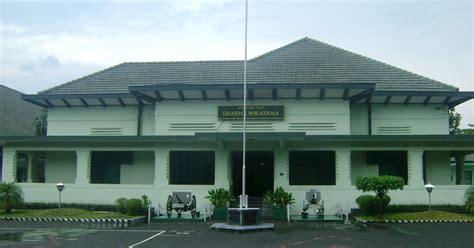 Museum Pusat TNI AD Dharma Wiratama Kekunaan