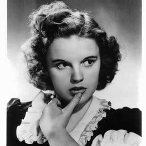 Judy Garland - Biography, Height & Life Story | Super Stars Bio