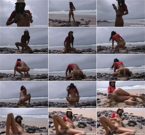 HotKinkyJo HotKinkyJo At The Beach Take Huge Dildo From Mrhankey In