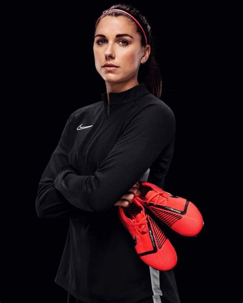 Alex Morgan With Nike Phantom Venom Cleats Usa Soccer Women Alex