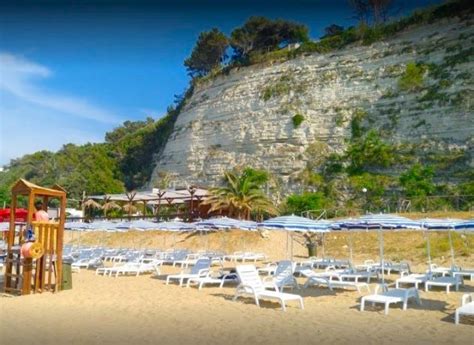 Villaggio Turistico Rodi Garganico Con Spiaggia Privata Rodi Garganico