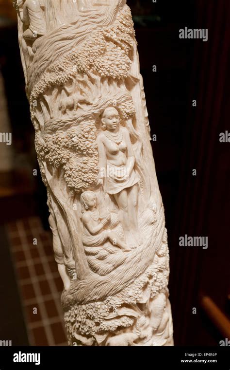 Ivory carving tusk hi-res stock photography and images - Alamy