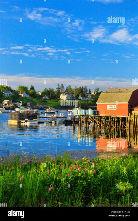 Mackerel Cove Bailey Island Maine Usa Stock Photo Alamy