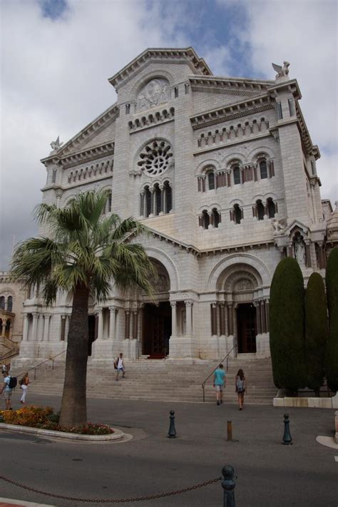 Structurae [en]: Monaco Cathedral