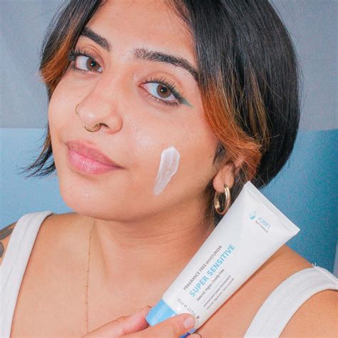 Crema hidratante facial súper sensible para pieles sensibles y secas