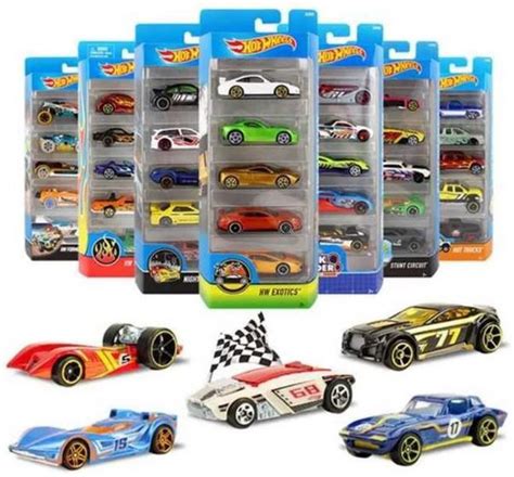 Pacote Carros Hot Wheels Carrinhos Escala Sortido Mattel Carrinho De Brinquedo