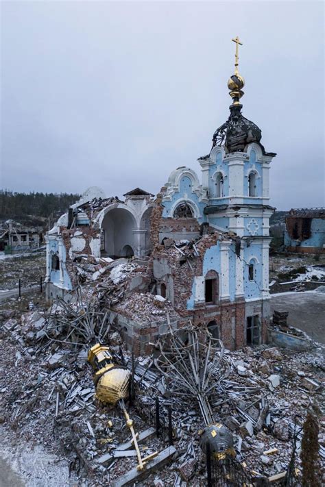 Ukrainassa K Yd N My S Kirkkosotaa Ven J N Ortodoksinen Kirkko