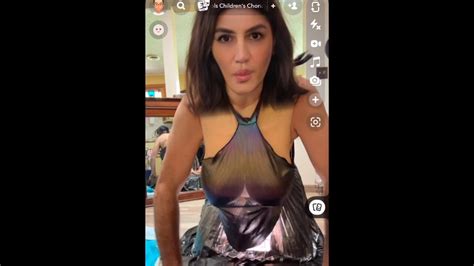 Drak Haired Tranny Wears Transparent Handkerchief Top Shemale Big Tits Big Tits Porn XHamster