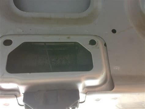 Электро привод багажника — Dacia Logan (1G), 1,6 л, 2006 года ...