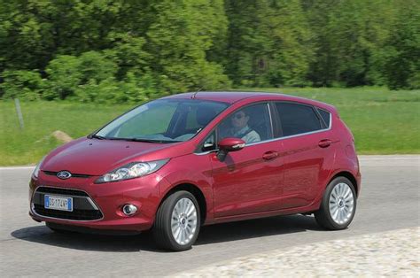 Prova Ford Fiesta Scheda Tecnica Opinioni E Dimensioni Cv Plus