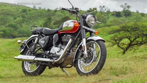 The Features Available In The Royal Enfield Goan Classic 350 Are Also