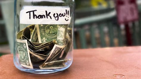 What Is The Tipping Etiquette In The Us A First Timers Guide To