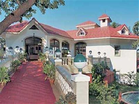 List of 5 Star Hotels in Matheran. Book Your Stay and Save up to 50%