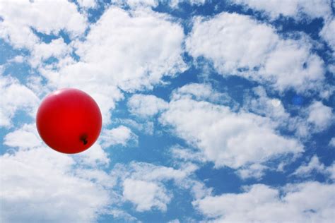 Luftballon Rot Himmel Kostenloses Foto Auf Pixabay