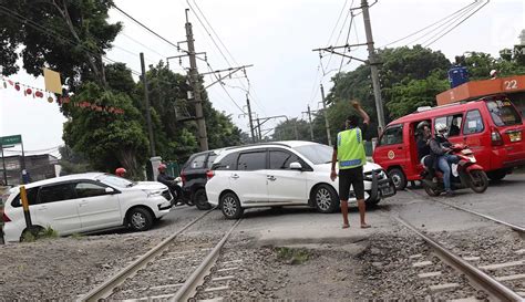 FOTO Pemprov DKI Jakarta Akan Bangun Flyover Di Perlintasan Kereta Api