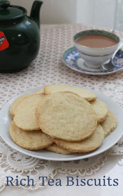 Food Lust People Love: Lazy Cow Rich Tea Biscuits #CreativeCookieExchange