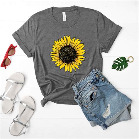 Basic Sunflower Women T Shirt Sunflower Graphic Tee Etsy