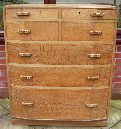 A Golden Oak Chest Of Drawers Antiques Atlas