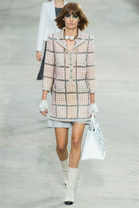 Chanel Spring 2014 Ready To Wear Collection Vogue