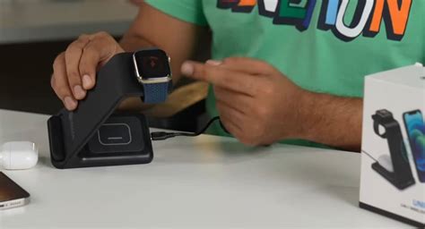 How To Charge Apple Watch Without Charger 4 Methods Beeping Hand