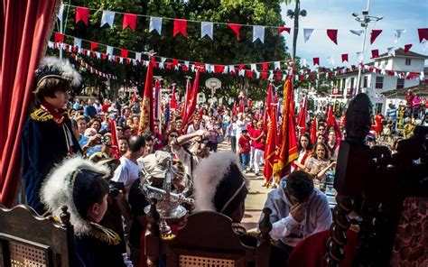 Festa Do Divino Em Paraty Explorando A Hist Ria E As Tradi Es