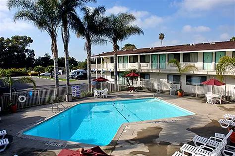 Motel 6 Santa Barbara Goleta, Goleta, CA - California Beaches