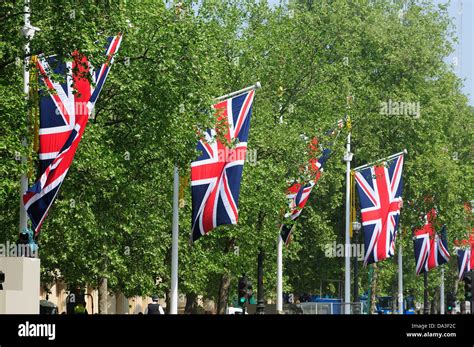 Union Jacks Flying In The Mall Stock Photo Alamy