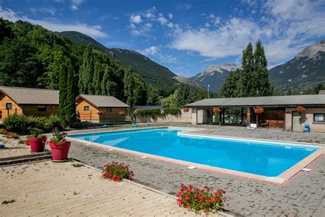 Camping N Parc Le Villard Guillestre G Tes De France Hautes Alpes