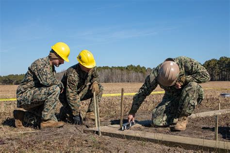 Dvids Images Marine Engineers And Navy Seabees Establish