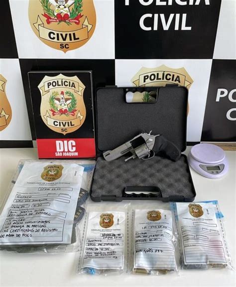 Homem Preso Por Tr Fico E Rcio Ilegal De Armas Na Serra