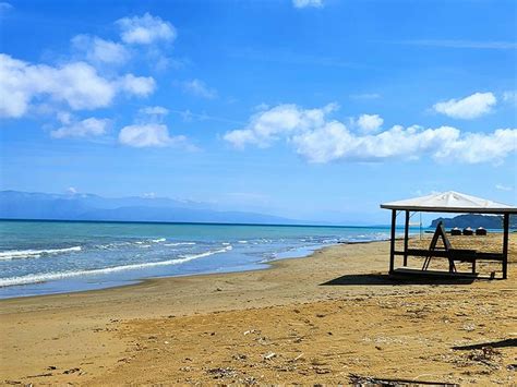 Sidari Beach, Greece - Beach Guide, Info, Photos - BeachAtlas