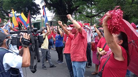 La Prensa Gr Fica On Twitter Elsalvador Manifestantes De La Marcha