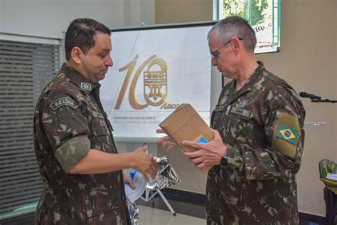 Coes O Marca Homenagem Dos Integrantes Do Cmn Ao Gen Ex Costa Neves