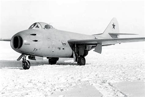 The Soviets' Surprising Stopgap Jet Fighter