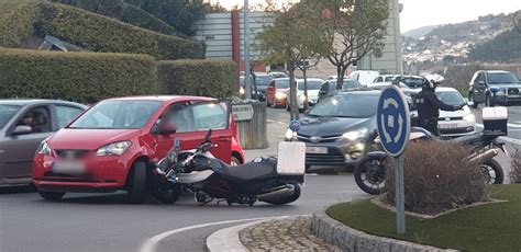 Sucesos En Ourense El Accidente Entre Un Coche Y Una Motocicleta