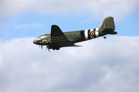 Electric flight schools will soon launch at Headcorn Aerodrome EGKH 11