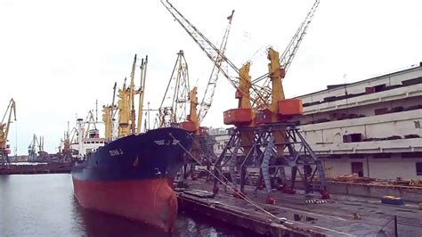 Портальные краны GANZ. Одесский порт - YouTube