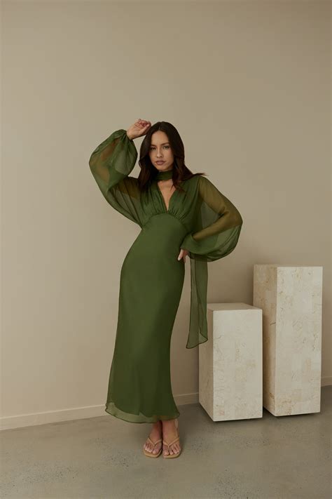 Our Nostalgia Long Sleeve Maxi Dress Green | Fortunate One