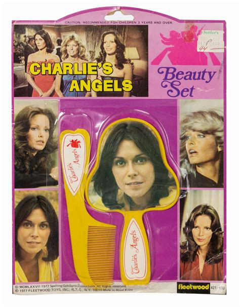 Kate Jackson Charlie's Angels Beauty Set. - Van Eaton Galleries