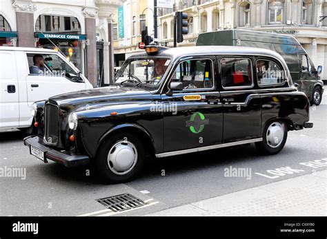 Classic British Taxis Fotos Und Bildmaterial In Hoher Auflösung Alamy