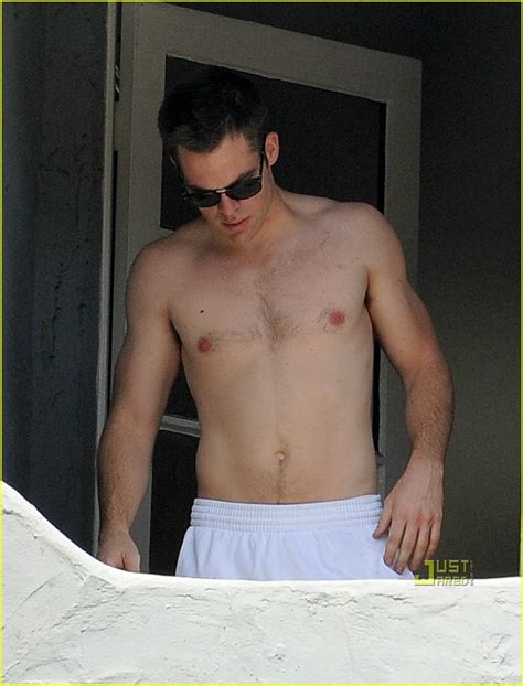 Chris Pine Is Shirtless Picks His Nose Photo 1928711 Chris Pine