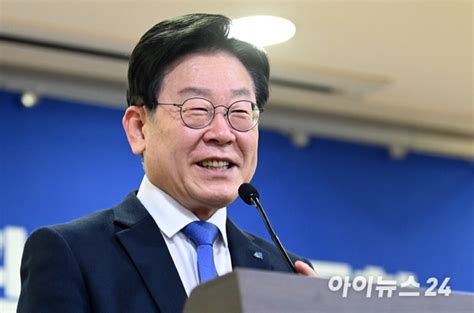 포토 이재명 대표 부실·미분양 주택 매입임대 전환 긴급토론회 축사