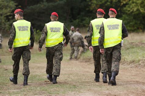 Wypadek Samochodowy Na Poligonie W Drawsku Wprost