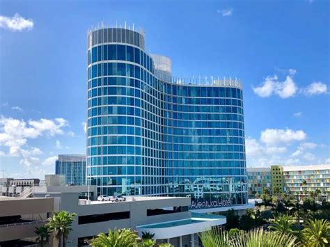 Universal’s Aventura Hotel – Pirate and Pixie Dust Destinations