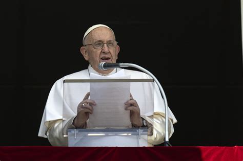 Angelus Papa Francesco giovedì partirò per la Mongolia ToscanaOggi