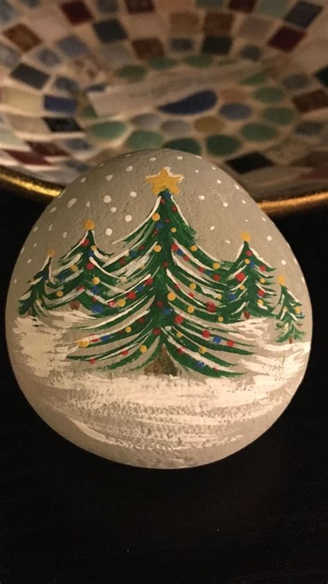 Painted Rock Christmas Trees Christmas Tree Painting Christmas