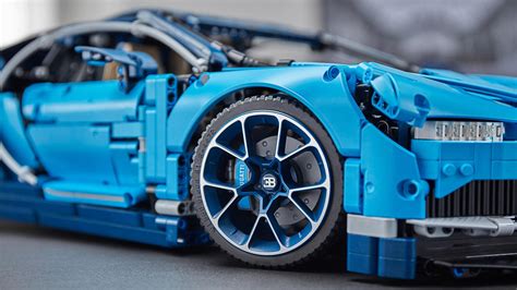 LEGO Technic Bugatti Chiron - IMBOLDN