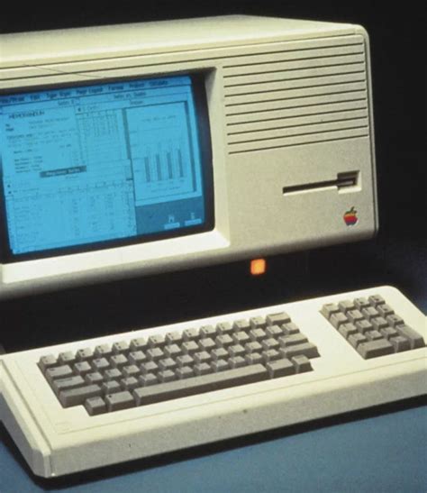 Apples Historic Lisa Computer Was Born 35 Years Ago Today