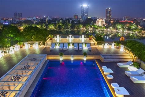 rooftop-swimming-pool-hotel-hanoi - TNK Travel